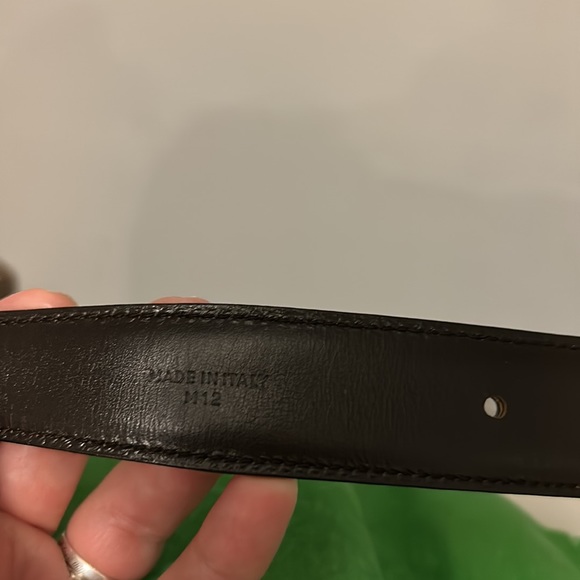 Celine size 100 belt but has been cut to a size 95 preloved - Picture 2 of 3